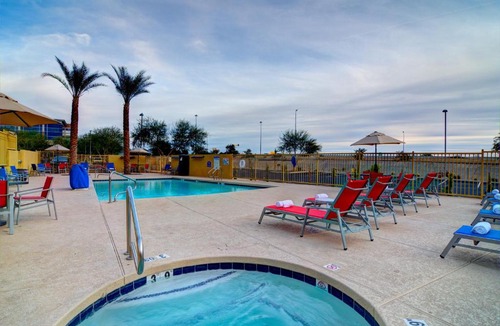 Desert Ridge West Hotel | Holiday Inn Express & Suites - Phoenix North - Scottsdale by IHG