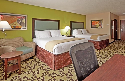 Troutville Hotel | Holiday Inn Express Troutville-Roanoke North by IHG