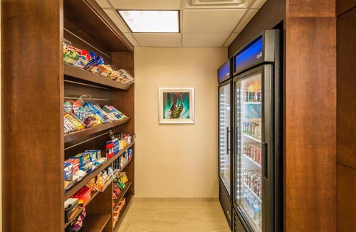 Northside Hotel | Holiday Inn Express Hotel & Suites Jacksonville-Blount Island by IHG