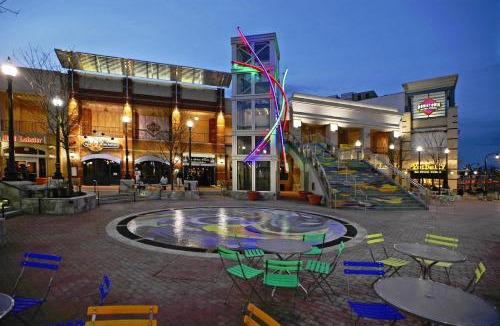 Downtown Hotel | Holiday Inn Express Washington DC Silver Spring by IHG