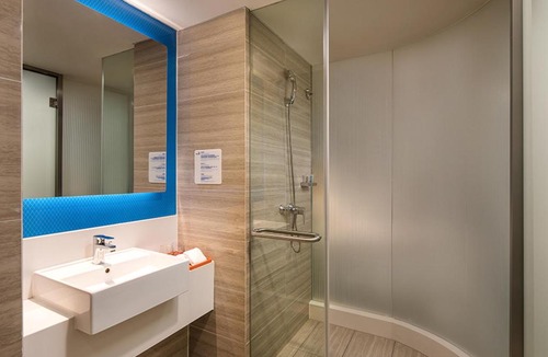 Bin Hu District Hotel | Holiday Inn Express Wuxi Taihu New City by IHG
