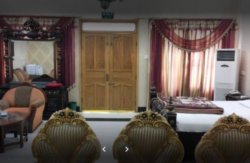 Sukkur Hotel | Holiday Inn Guest House
