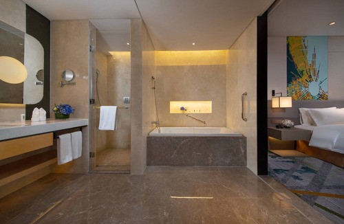 Hangzhou Hotel | Holiday Inn Hangzhou Airport Zone by IHG