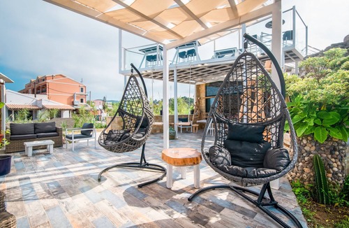 Arillas Apartment | Holiday Studio 'Mirage Arillas Maisonette A' next to Beach with Balcony, Shared Pool & Wi-Fi