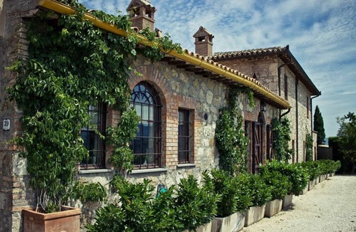 Corbara Villa | holiday vacation large villa rental italy, umbria, orvieto, near rome, countryside, pool, views, internet wi-fi, air con