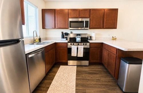 Holiday Hills Villa | Holiday Village Townhomes – 3889