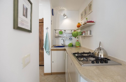 Alghero Old City Apartment | HOLIDAYS IN ALGHERO - Hospitality Card (COD.CIN IT090003C2000P0350)