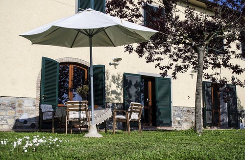 Castagneto Carducci Apartment | Holidays in Tuscany with family