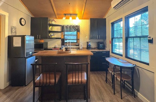 Eureka Springs Cabin | Holler Cabin and Camp