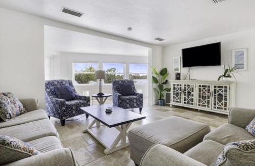 Wulfert House | Holley House