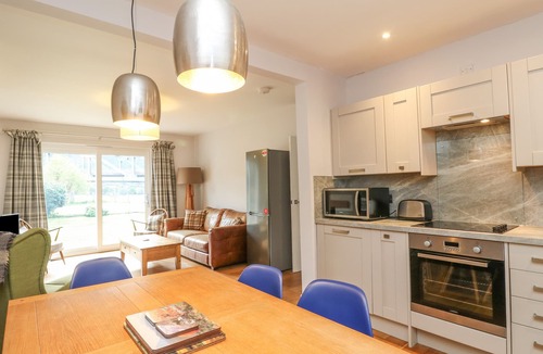 West Laroch Cottage | HOLLY COTTAGE, family friendly, with open fire in Ballachulish