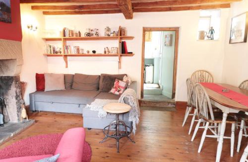 Cromford House | Holly Cottage