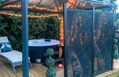 Maidstone House | Holly's Hidden Hideaway - Uk36783