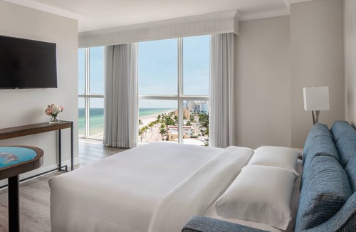 Hollywood Lakes Resort | Hollywood Beach Marriott