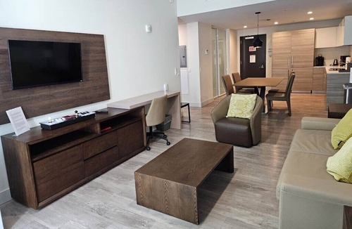 Hollywood Apartment | Hollywood Beachfront Apartment at COSTA