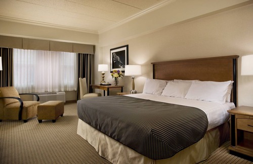 Lawrenceburg Hotel | Hollywood Casino & Hotel