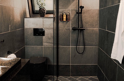 Alta Hotel | Holmen Husky AS