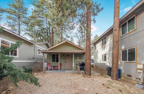 Sugarloaf House | Holmes Hub Cabin