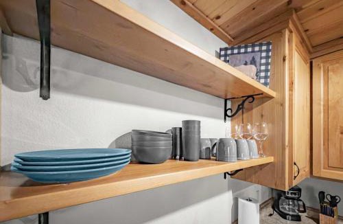 Sugarloaf House | Holmes Hub Cabin