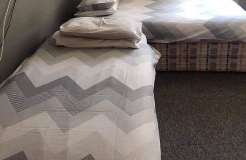 Guildford Hotel | Holroyd Arms