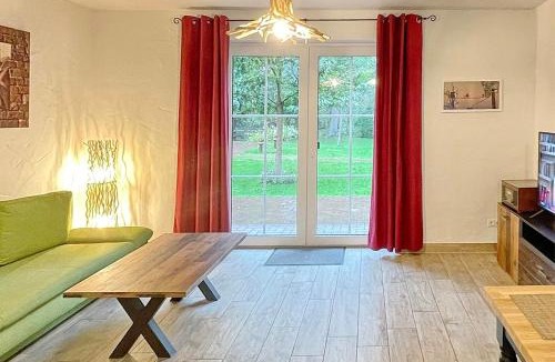 Burg-Kauper Apartment | Holzfäller Baum 2