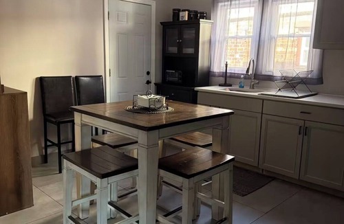 West Hempstead House | Home Away from Home
