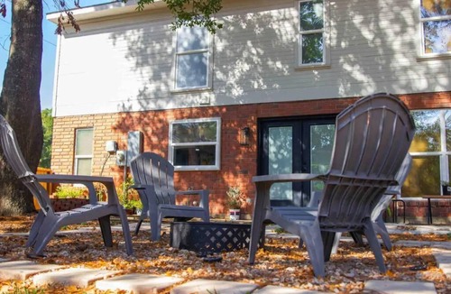Spring House | Home Away from Home in Spring
