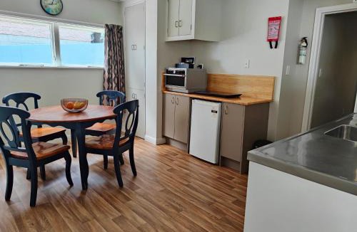 Richmond Apartment | Home Away From Home