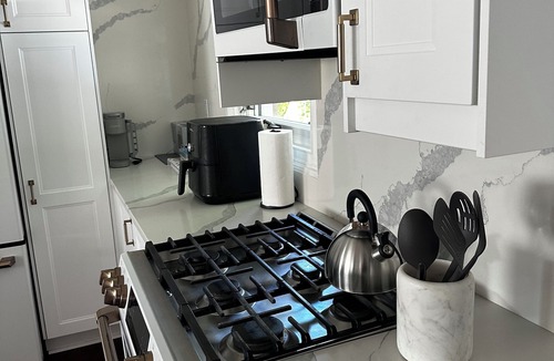 Dumont House | Home away from home