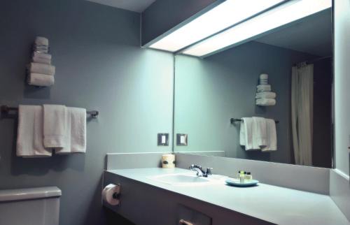 Drayton Valley Hotel | Home Away Inn