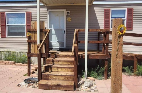 Meadview House | Home by Lake Mead and Grand Canyon West, beautiful & majestic country, sleeps 7