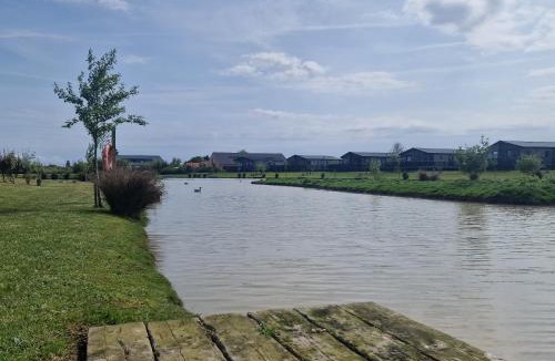 Skegness Cabin | Home Farm Park - Static Caravans