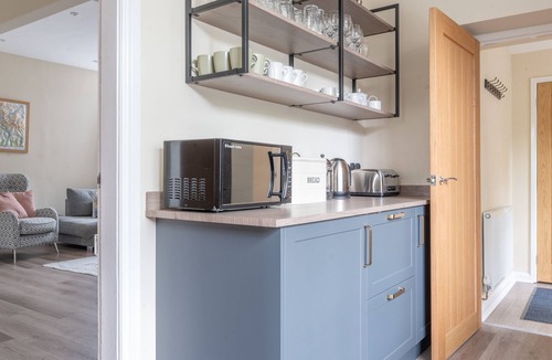 Graythwaite House | Home Farmhouse - sleeps 8 guests in 4 bedrooms