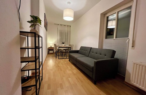 Plagwitz Apartment | Home feeling in Leipzig Lindenau incl. parking space