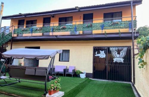 Eselnita House | Home for you