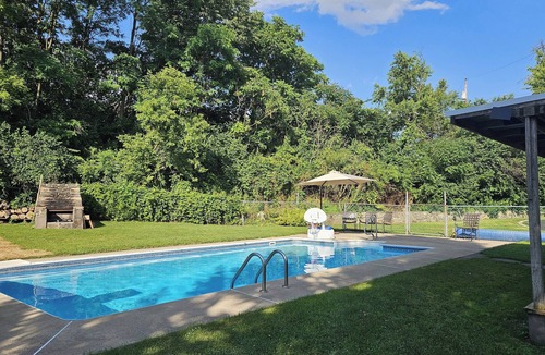 Bellefonte House | Home in Bellefonte Close to PSU