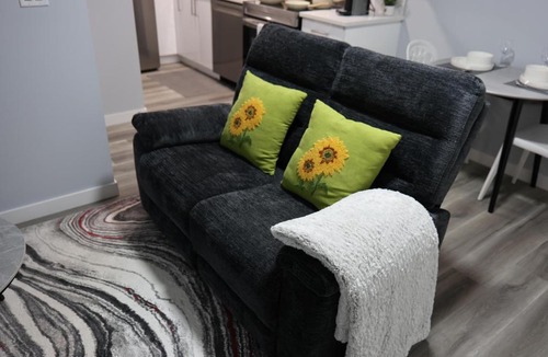 West Edmonton Apartment | Home in Edmonton
