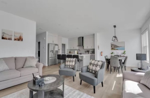Southeast Calgary House | Home in Seton SE (AC/BBQ/Garage)