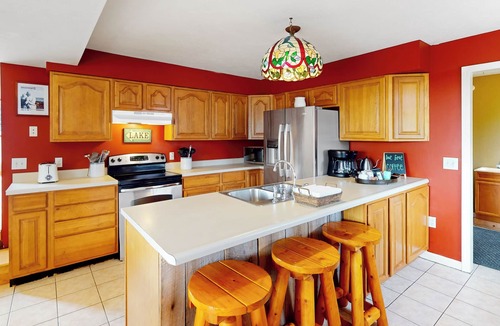 Bloomington Cottage | Home on 22 Acres Overlooking Lake Monroe