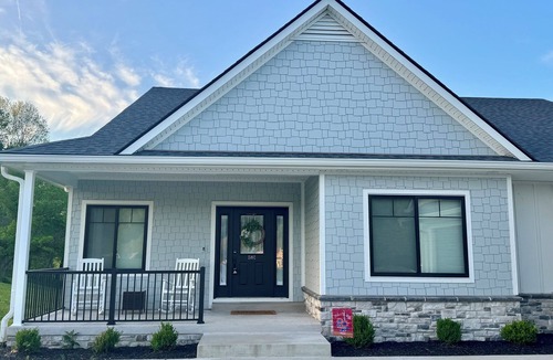 Danville House | Home on the Dix River, country living at its finest