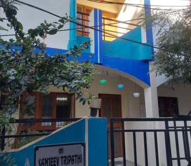 Indore House | Home Stay with Sanjeev