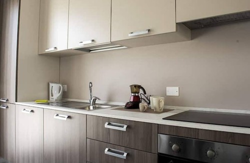 Salionze Apartment | Home Suites Home - Peperoncino - 1.6 km from Peschiera del Garda