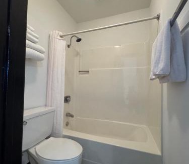 Thief River Falls Hotel | Home Suites