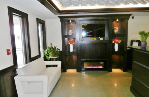 Thief River Falls Hotel | Home Suites