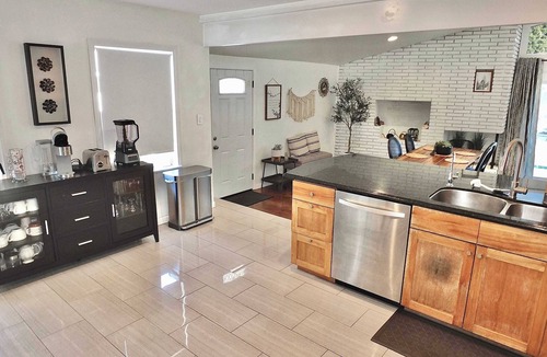 South of Conant House | Home Theater, Private Backyard, Theme Parks Close