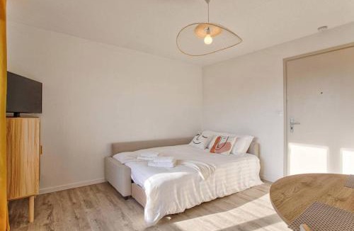 Le Home Apartment | home varaville, studio, 2 voyageurs, balcon