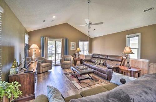 Corolla Light House | Home w/Deck in Corolla Light: Walk to Beach!