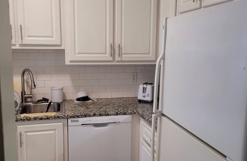 Eustis Apartment | Home With a ViewnAcross from Lake Eustis and it's amazing sunsets.