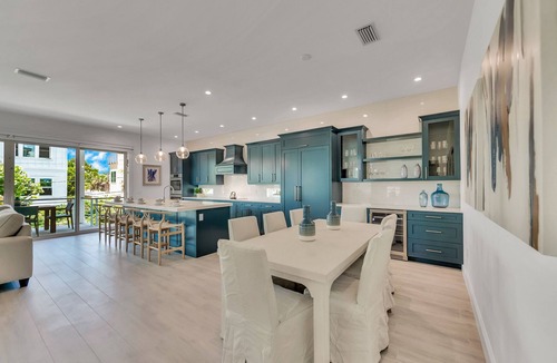 Sarasota House | Home with Waterslide, Heated Pool, Spa, Rooftop, Steps to Beach! - Sea The Light