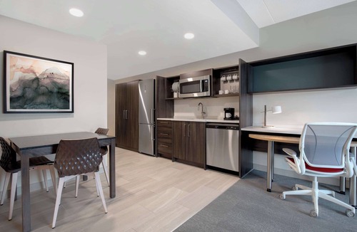 Thunder Bay Hotel | Home2 Suites By Hilton Thunder Bay